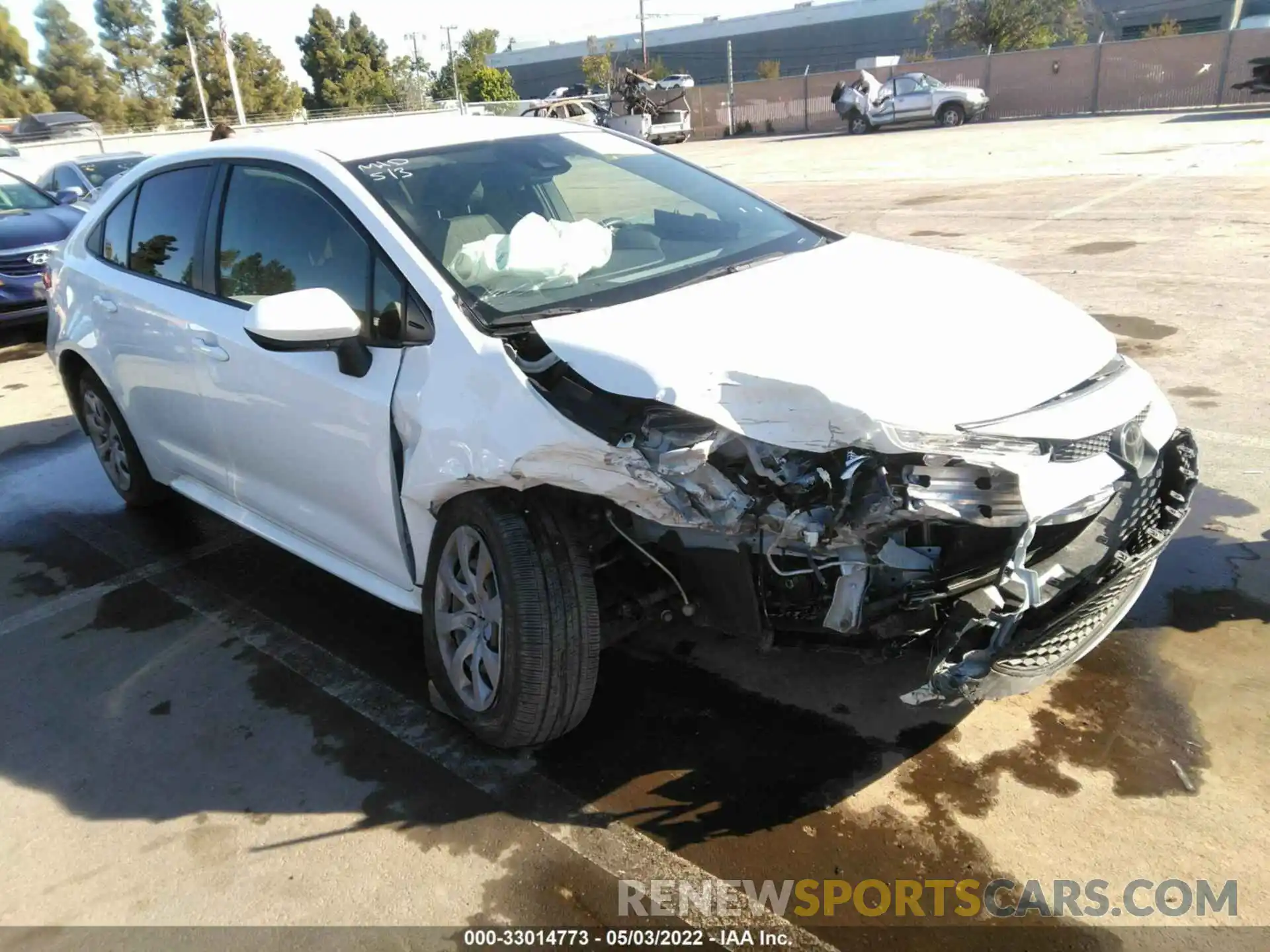 1 Photograph of a damaged car JTDEPRAE7LJ090486 TOYOTA COROLLA 2020