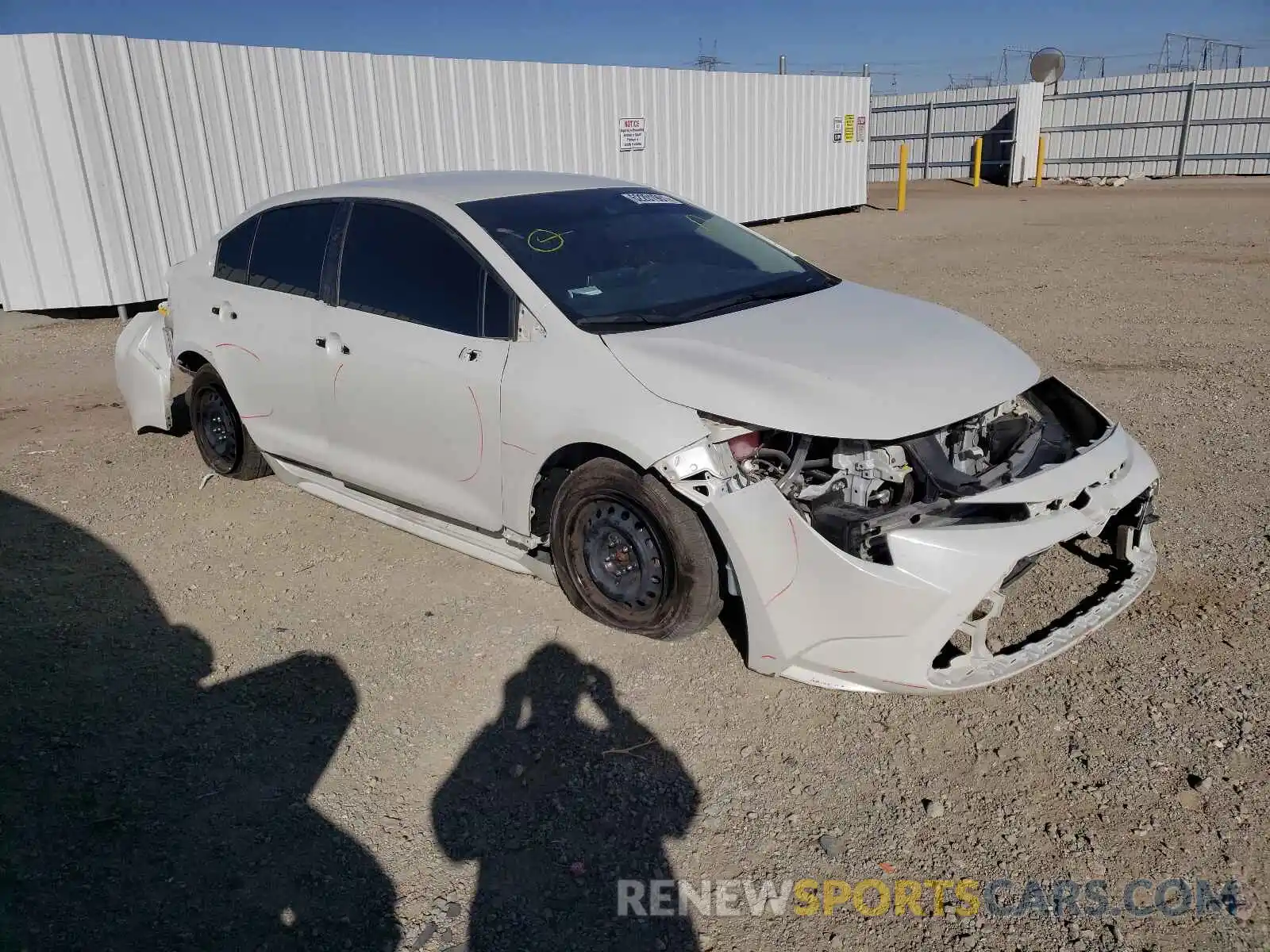 1 Photograph of a damaged car JTDEPRAE7LJ090763 TOYOTA COROLLA 2020