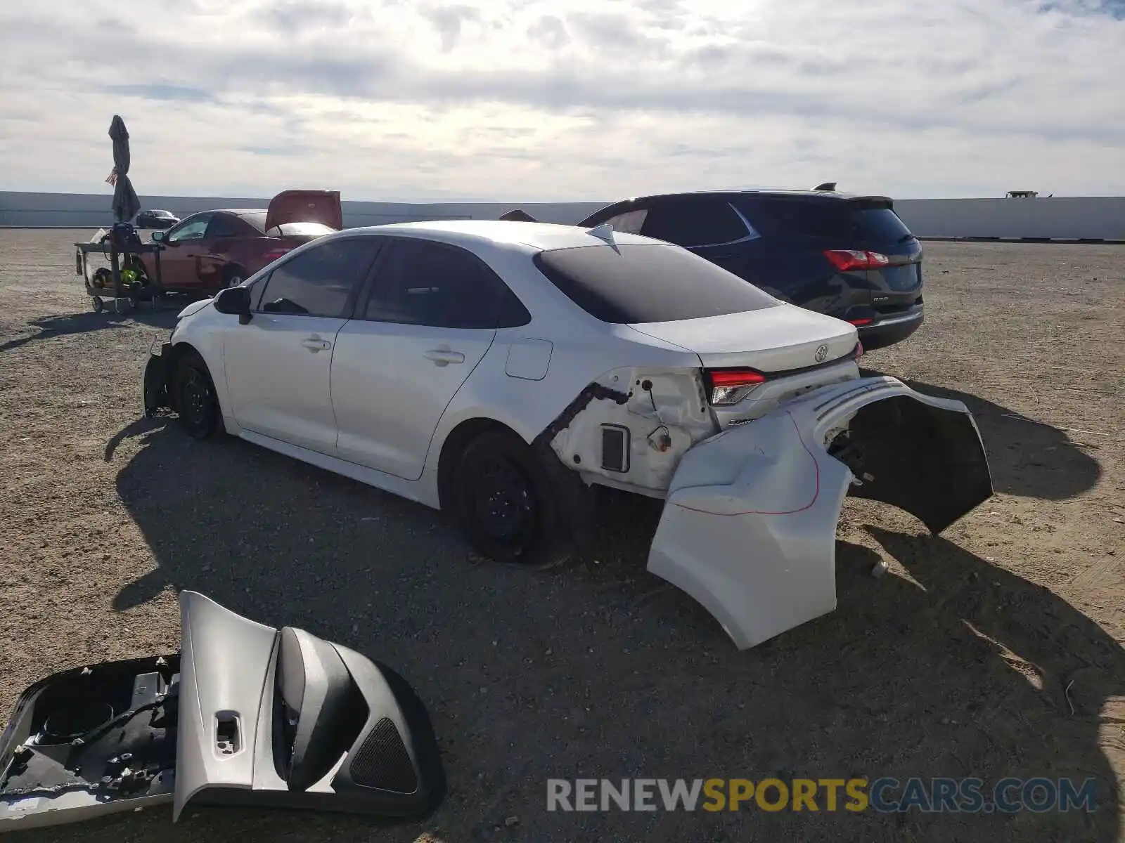 3 Photograph of a damaged car JTDEPRAE7LJ090763 TOYOTA COROLLA 2020