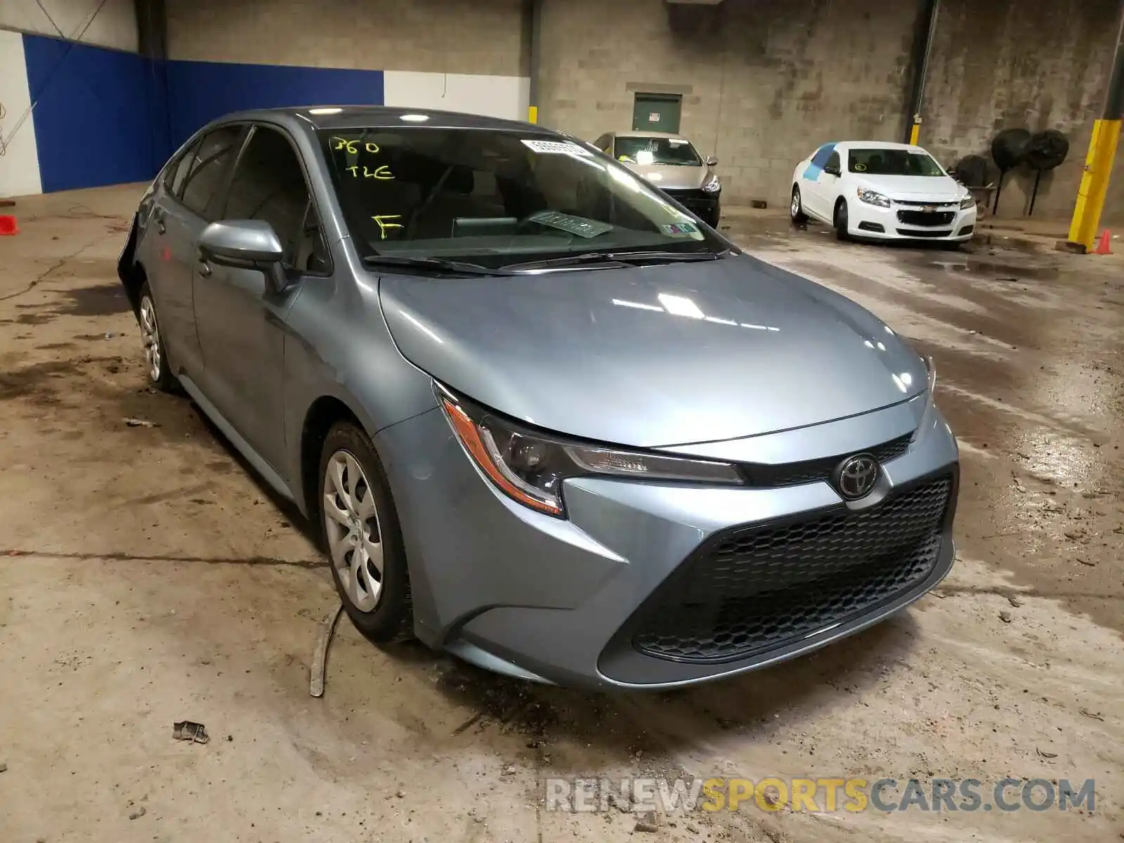 1 Photograph of a damaged car JTDEPRAE7LJ092352 TOYOTA COROLLA 2020