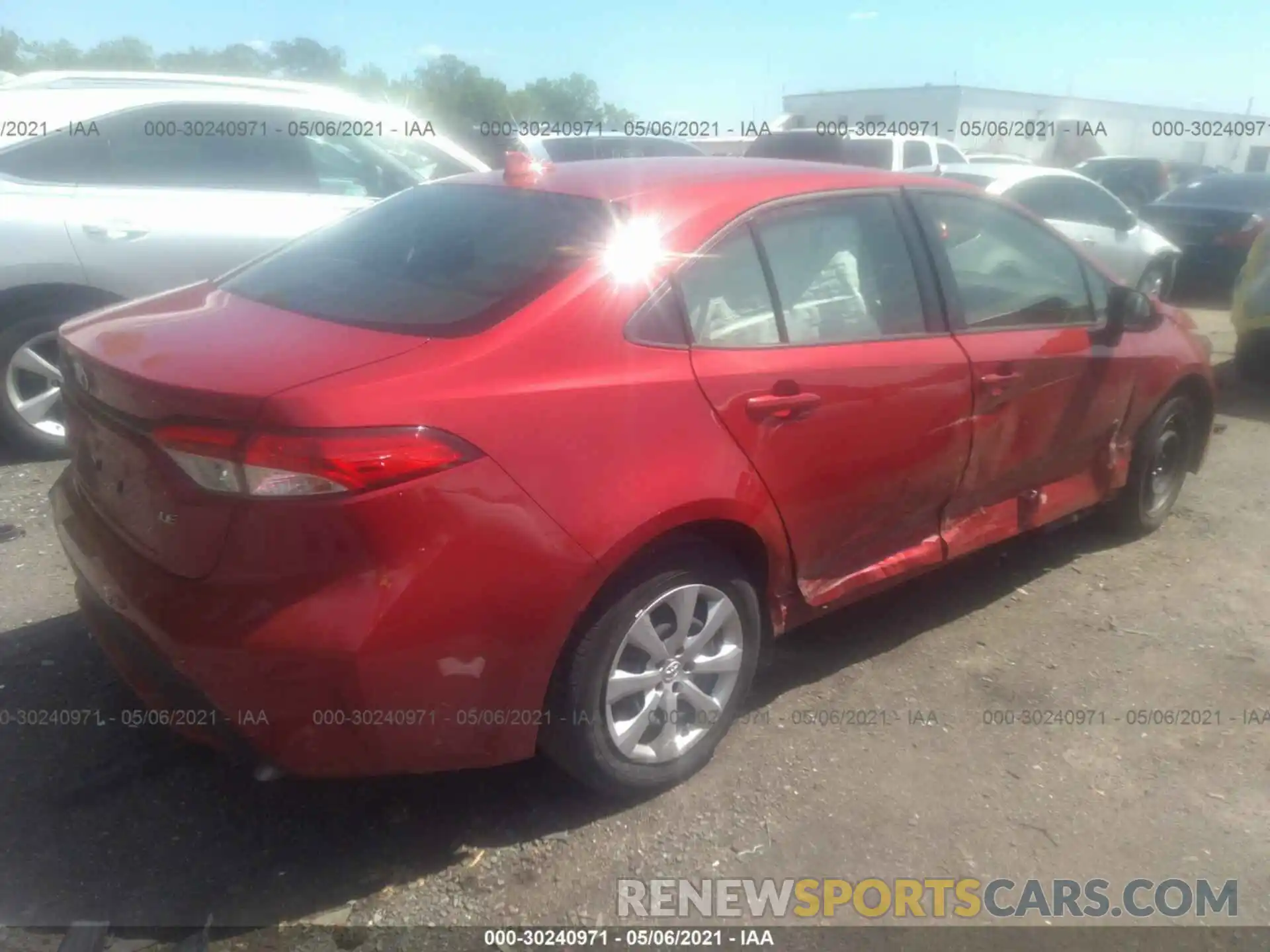 4 Photograph of a damaged car JTDEPRAE7LJ092755 TOYOTA COROLLA 2020