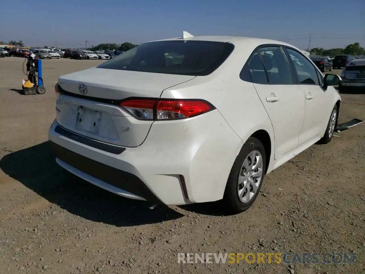 4 Photograph of a damaged car JTDEPRAE7LJ094828 TOYOTA COROLLA 2020