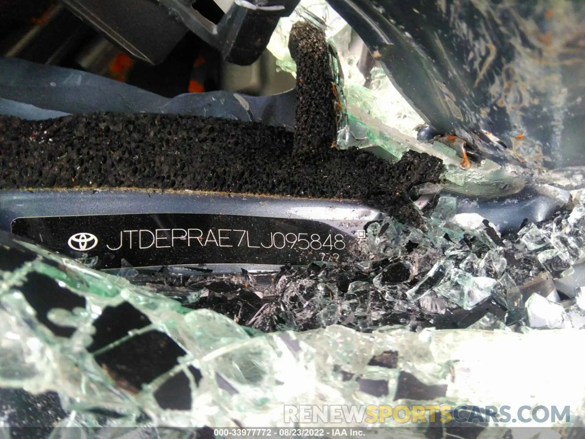 9 Photograph of a damaged car JTDEPRAE7LJ095848 TOYOTA COROLLA 2020