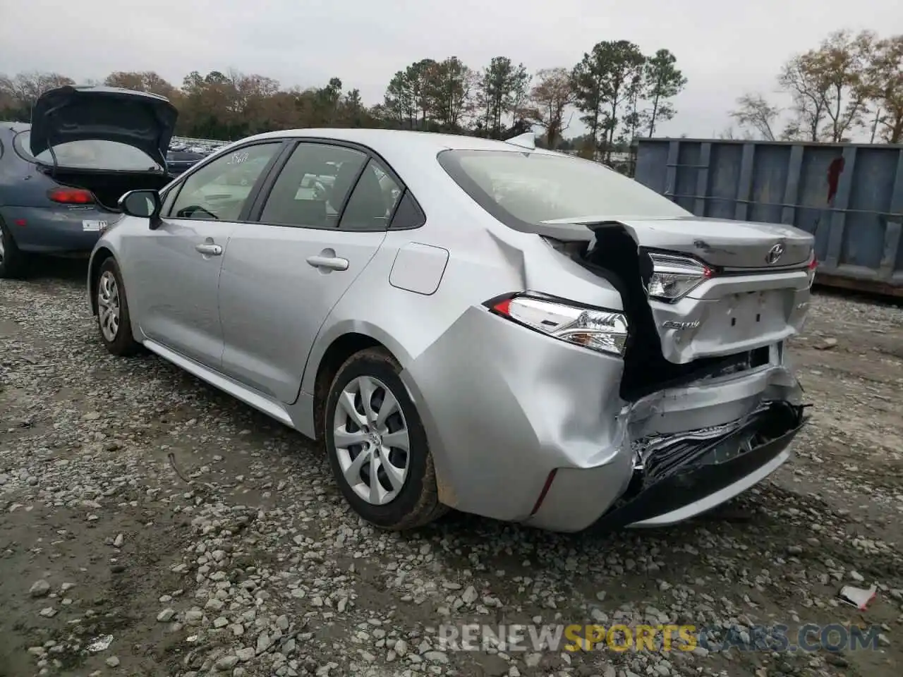 3 Photograph of a damaged car JTDEPRAE7LJ095963 TOYOTA COROLLA 2020