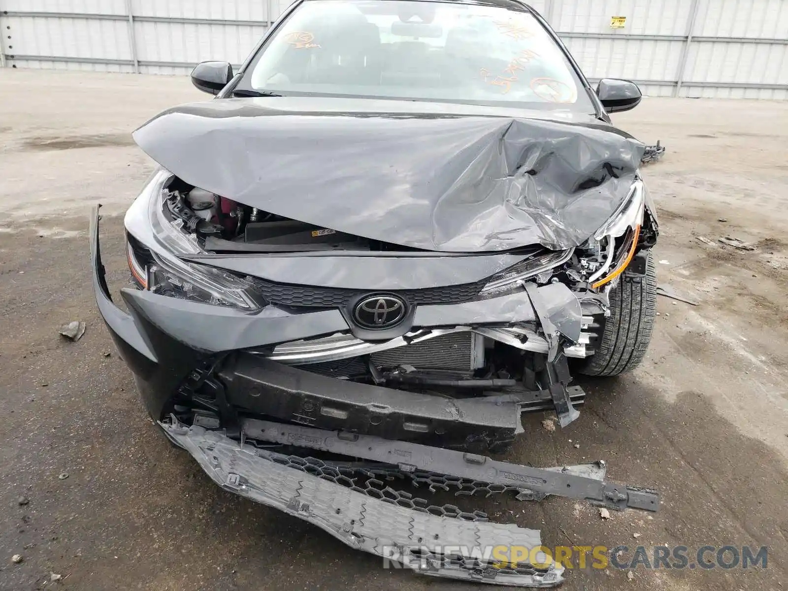 9 Photograph of a damaged car JTDEPRAE7LJ096109 TOYOTA COROLLA 2020