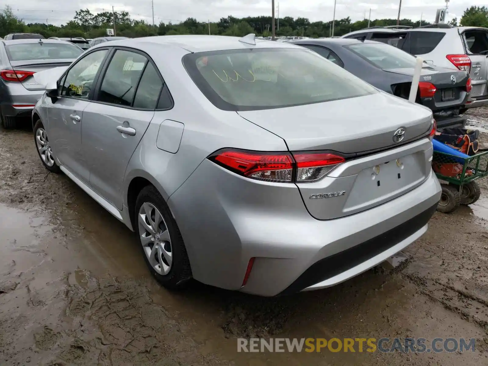 3 Photograph of a damaged car JTDEPRAE7LJ096188 TOYOTA COROLLA 2020