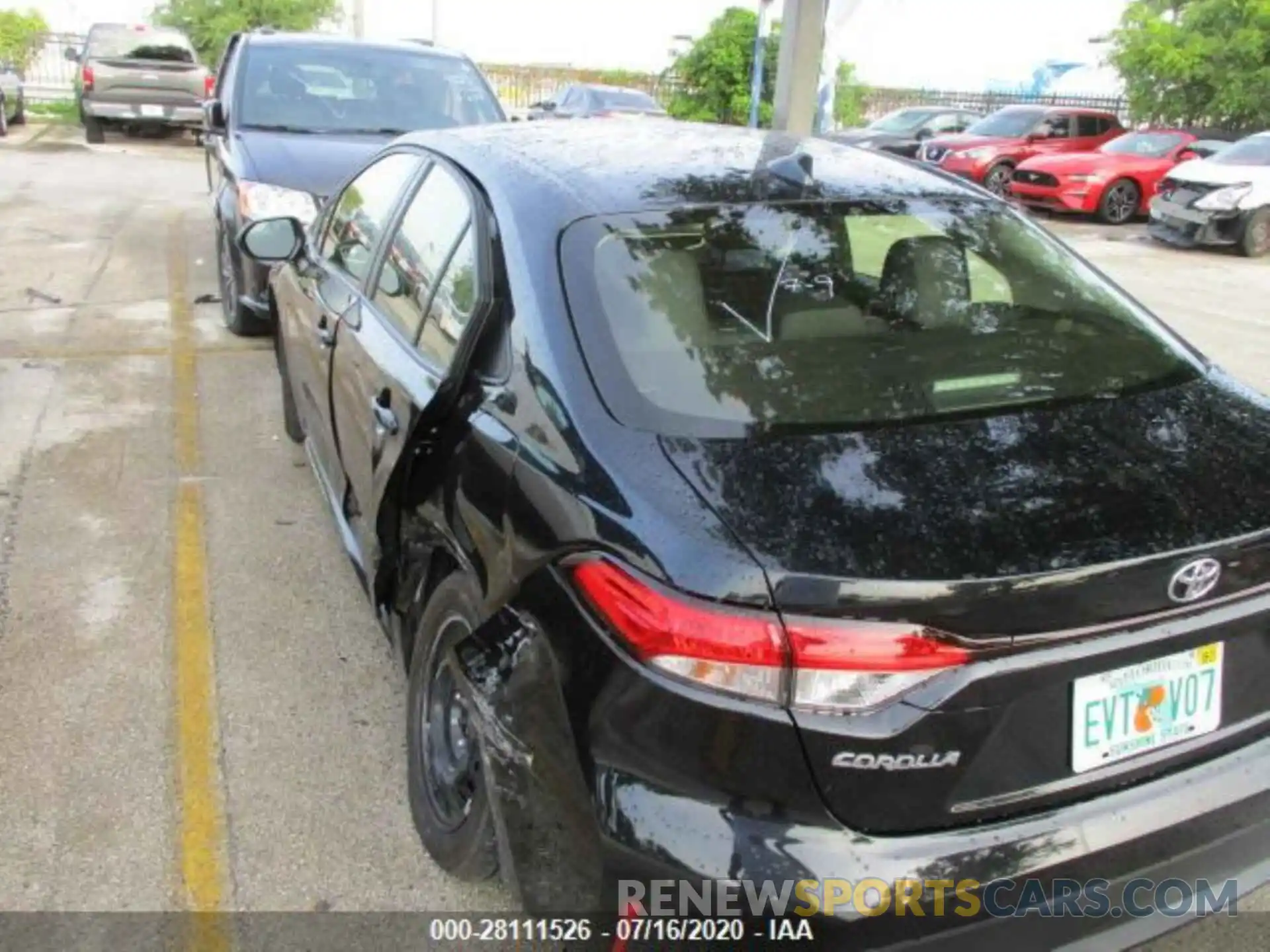 2 Photograph of a damaged car JTDEPRAE7LJ096501 TOYOTA COROLLA 2020