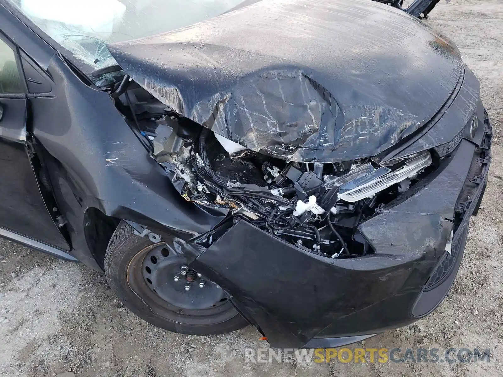 9 Photograph of a damaged car JTDEPRAE7LJ097633 TOYOTA COROLLA 2020