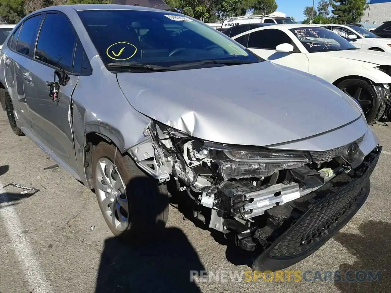 9 Photograph of a damaged car JTDEPRAE7LJ098409 TOYOTA COROLLA 2020