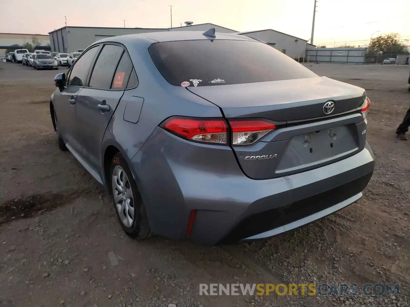 3 Photograph of a damaged car JTDEPRAE7LJ099561 TOYOTA COROLLA 2020