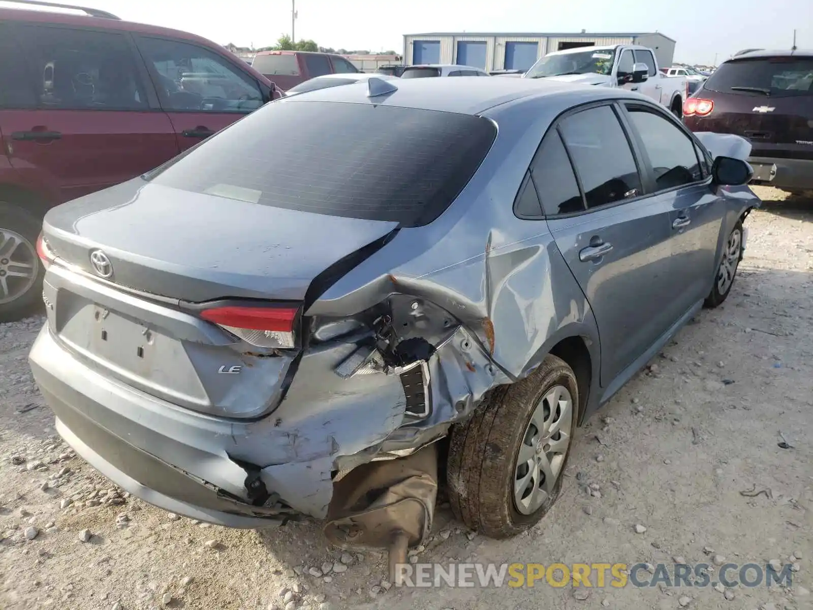 4 Photograph of a damaged car JTDEPRAE7LJ099902 TOYOTA COROLLA 2020