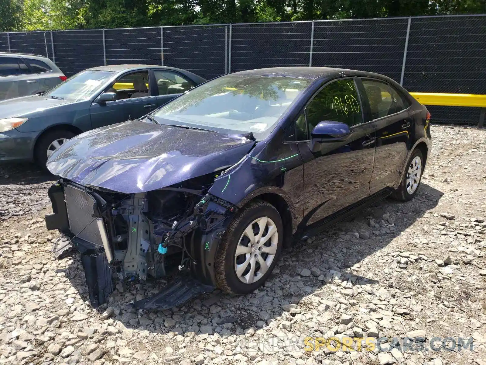 2 Photograph of a damaged car JTDEPRAE7LJ099995 TOYOTA COROLLA 2020