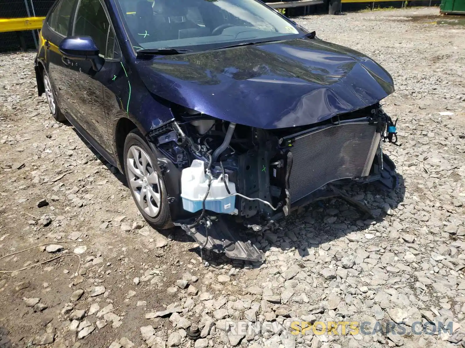 9 Photograph of a damaged car JTDEPRAE7LJ099995 TOYOTA COROLLA 2020