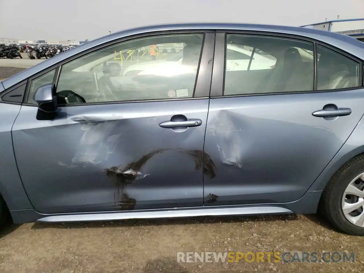 9 Photograph of a damaged car JTDEPRAE7LJ100806 TOYOTA COROLLA 2020