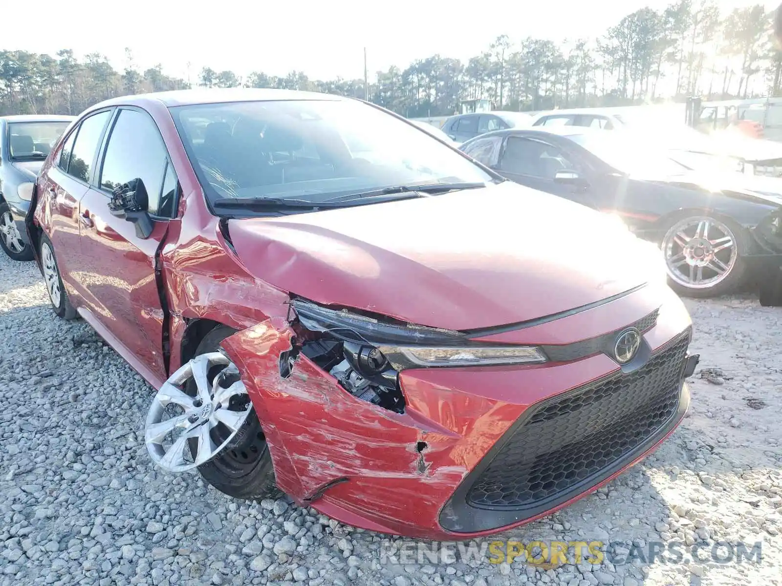 1 Photograph of a damaged car JTDEPRAE7LJ101258 TOYOTA COROLLA 2020