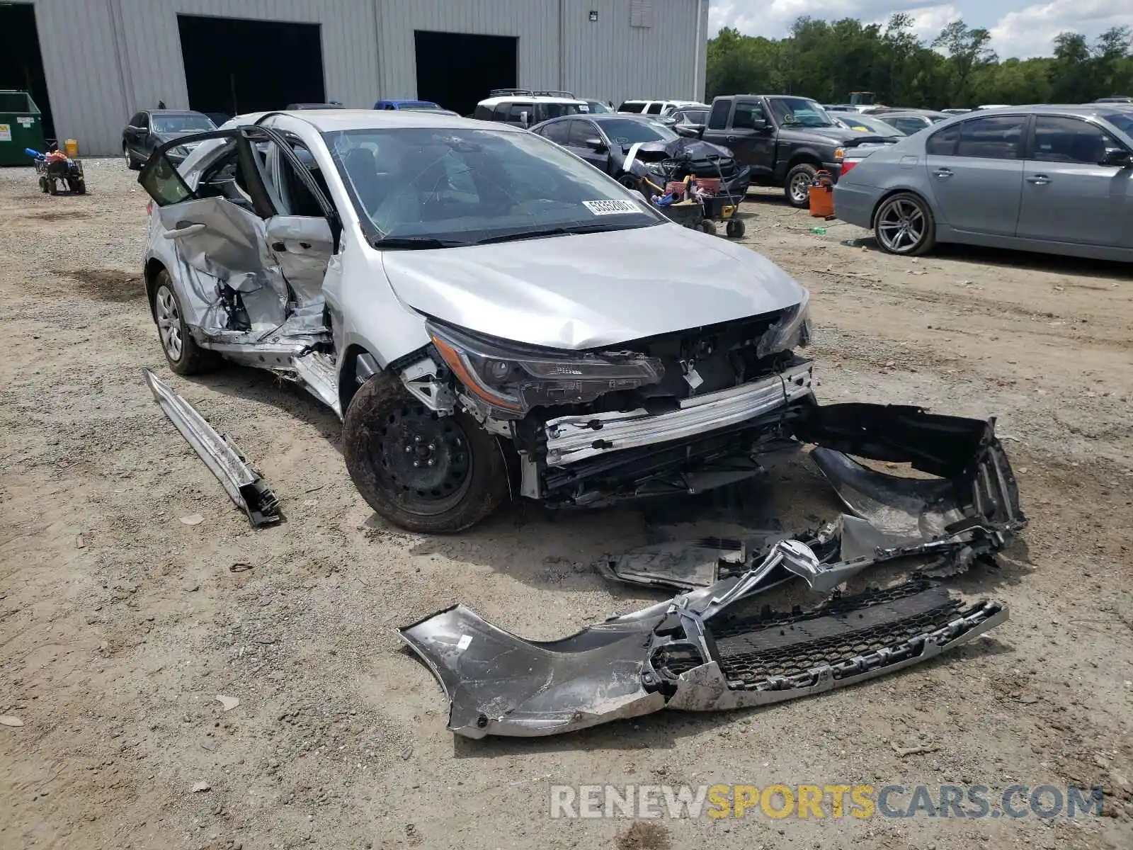 1 Photograph of a damaged car JTDEPRAE7LJ101356 TOYOTA COROLLA 2020