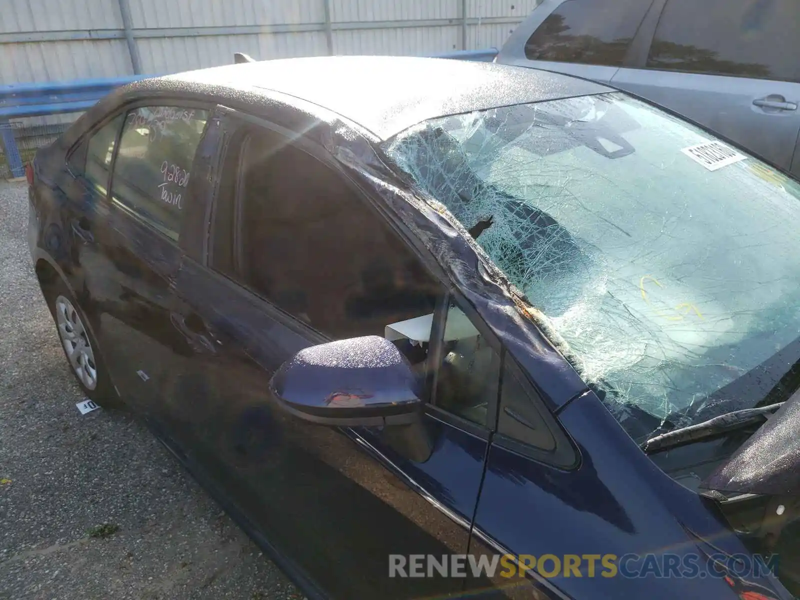 9 Photograph of a damaged car JTDEPRAE7LJ102524 TOYOTA COROLLA 2020