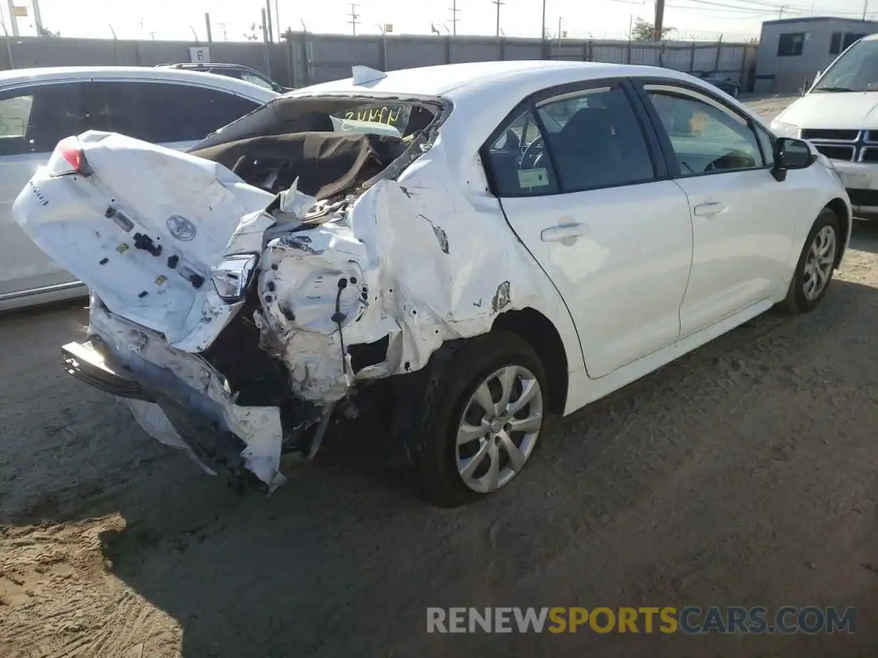 4 Photograph of a damaged car JTDEPRAE7LJ102569 TOYOTA COROLLA 2020