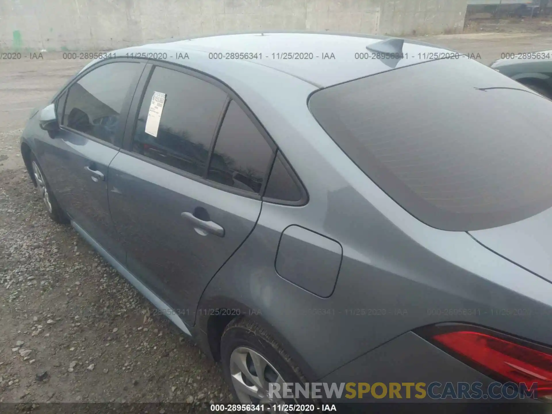 3 Photograph of a damaged car JTDEPRAE7LJ103317 TOYOTA COROLLA 2020