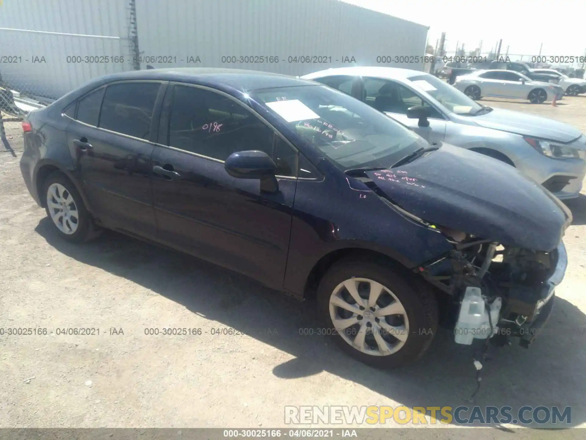 1 Photograph of a damaged car JTDEPRAE7LJ104287 TOYOTA COROLLA 2020