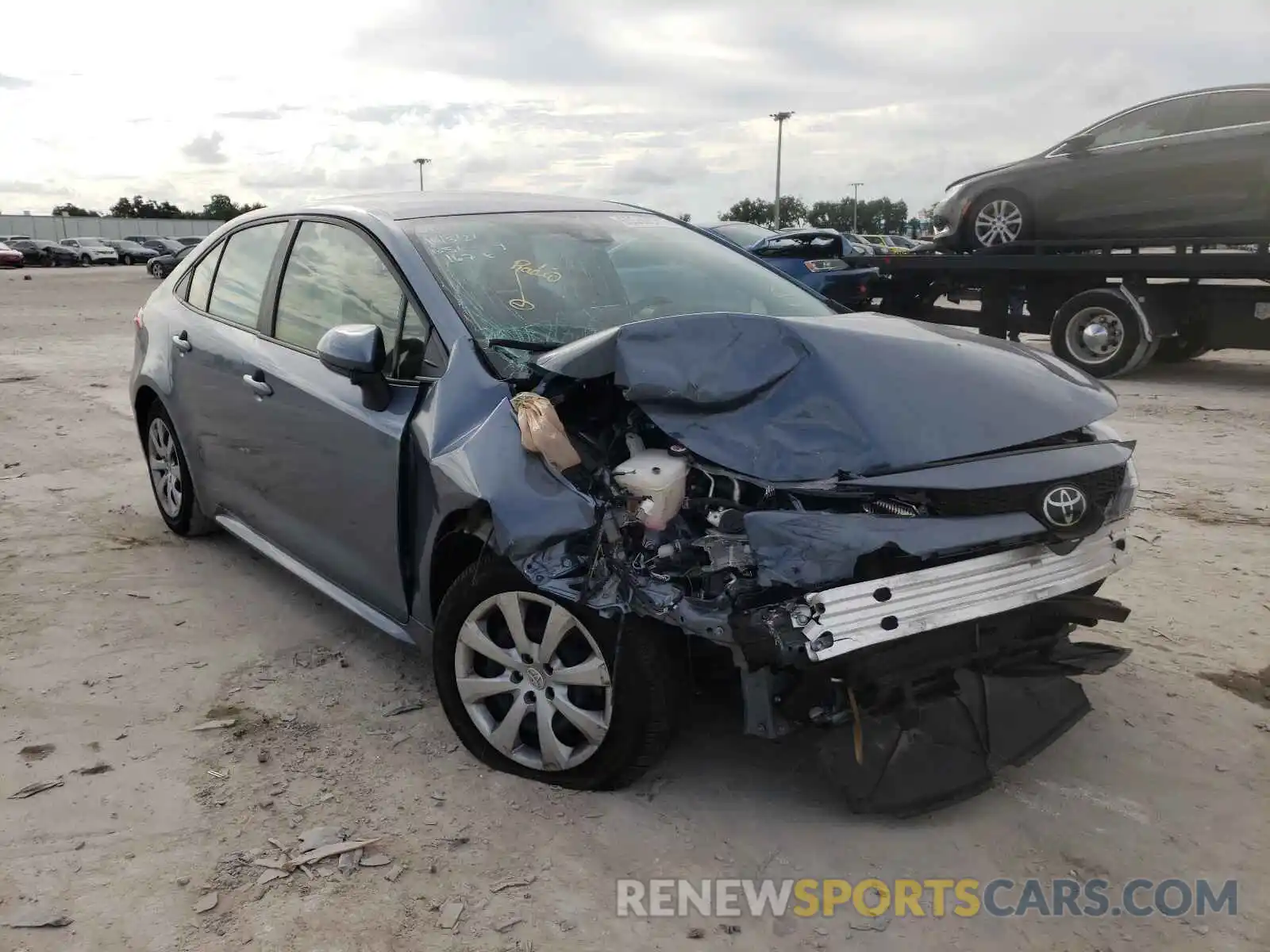 1 Photograph of a damaged car JTDEPRAE7LJ105021 TOYOTA COROLLA 2020