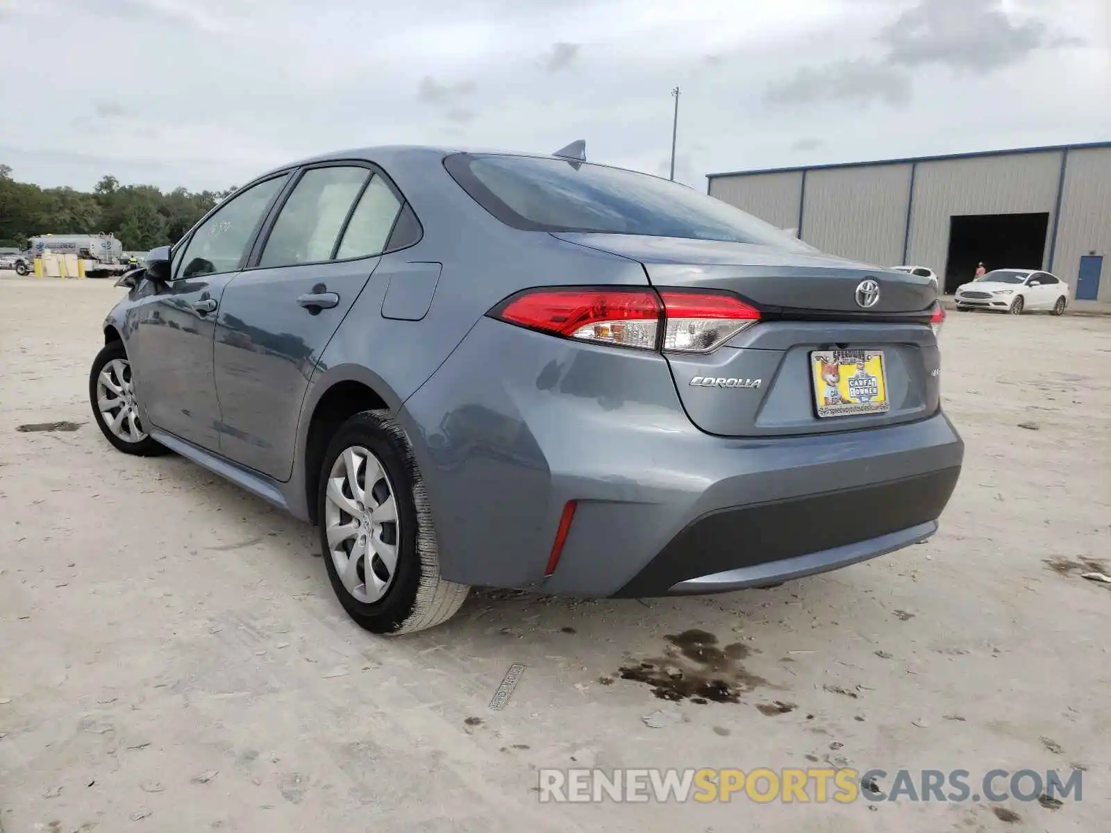 3 Photograph of a damaged car JTDEPRAE7LJ105021 TOYOTA COROLLA 2020