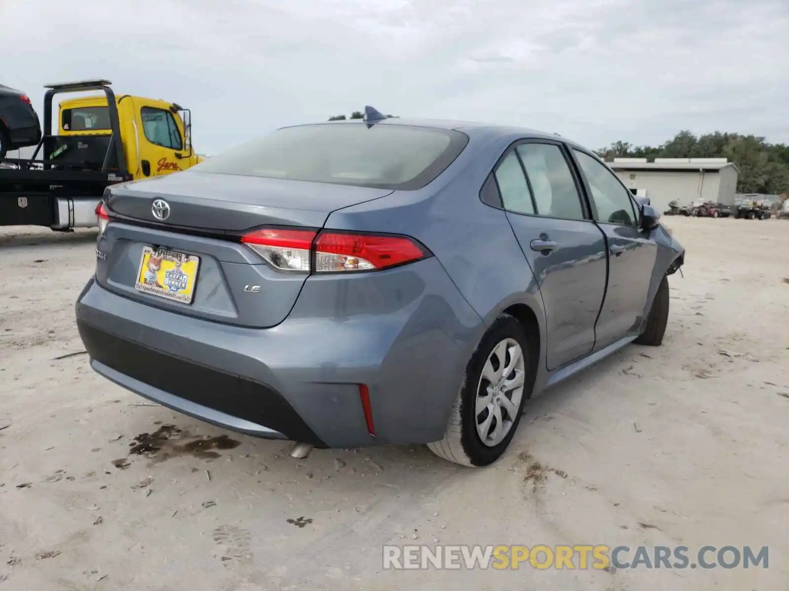 4 Photograph of a damaged car JTDEPRAE7LJ105021 TOYOTA COROLLA 2020