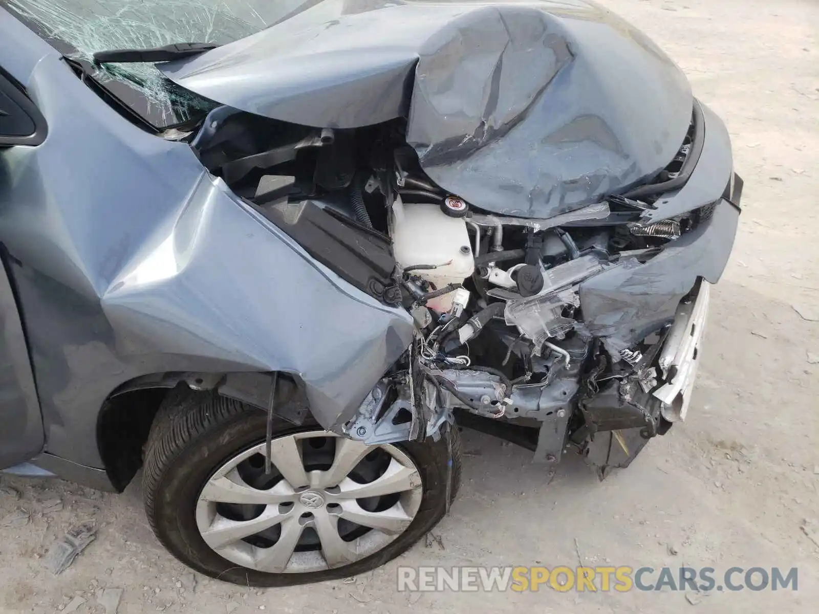 9 Photograph of a damaged car JTDEPRAE7LJ105021 TOYOTA COROLLA 2020