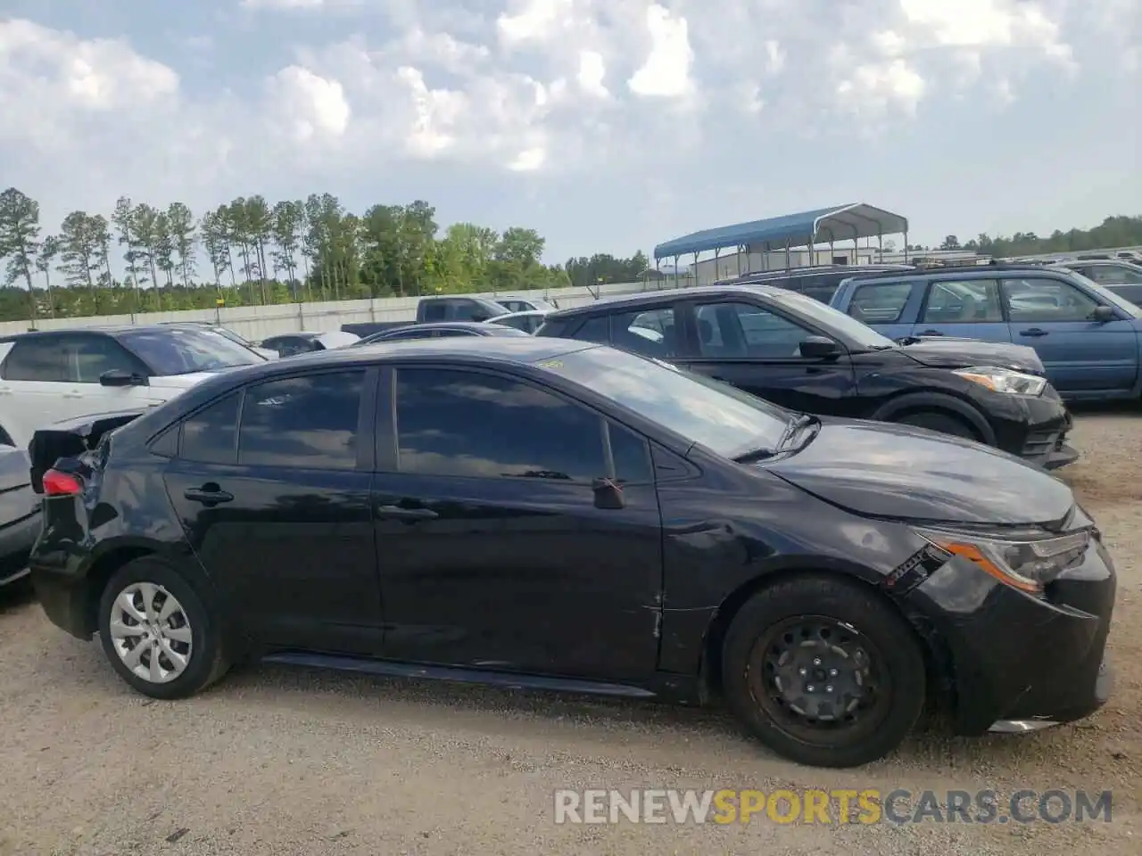 9 Photograph of a damaged car JTDEPRAE7LJ107318 TOYOTA COROLLA 2020