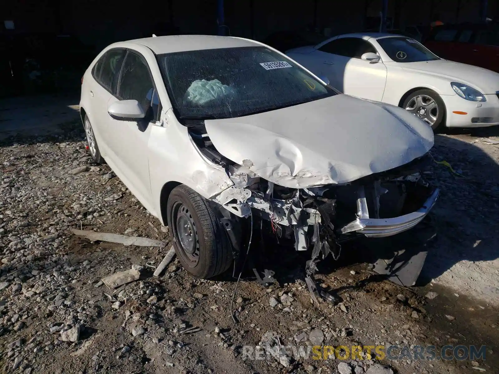 1 Photograph of a damaged car JTDEPRAE7LJ108243 TOYOTA COROLLA 2020