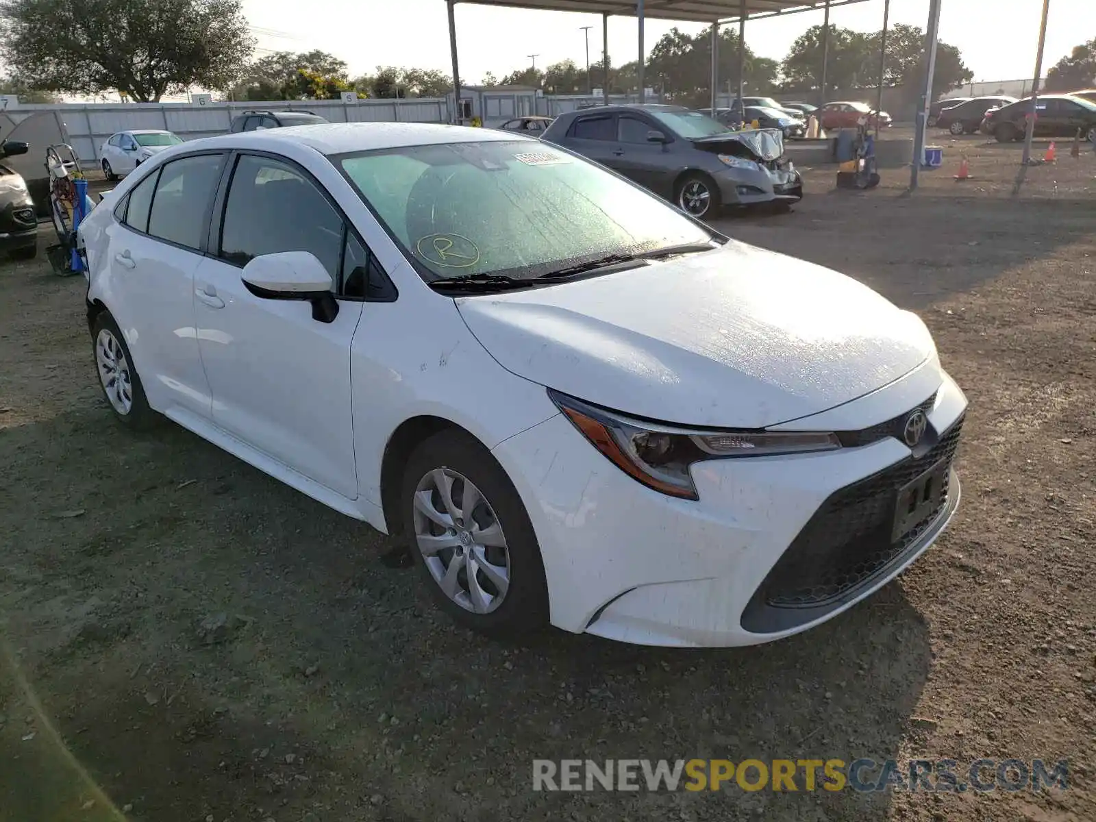 1 Photograph of a damaged car JTDEPRAE7LJ108775 TOYOTA COROLLA 2020