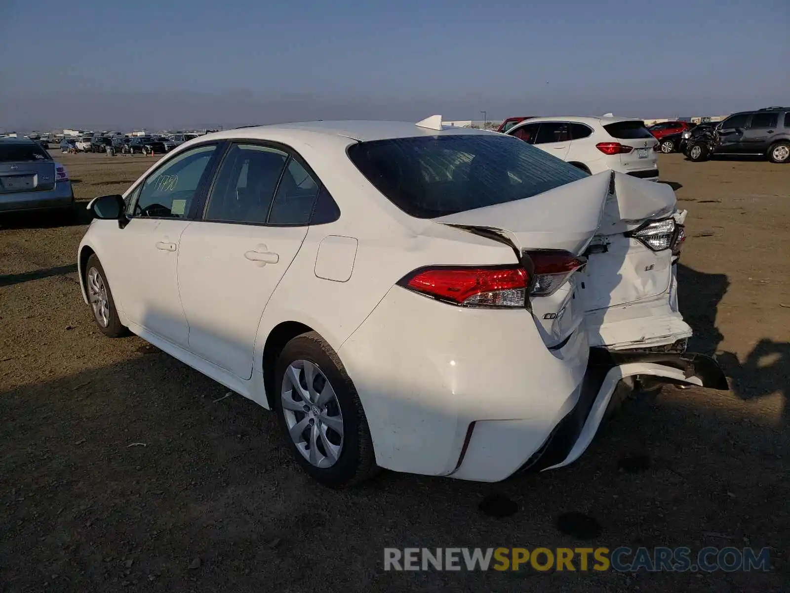 3 Photograph of a damaged car JTDEPRAE7LJ108775 TOYOTA COROLLA 2020