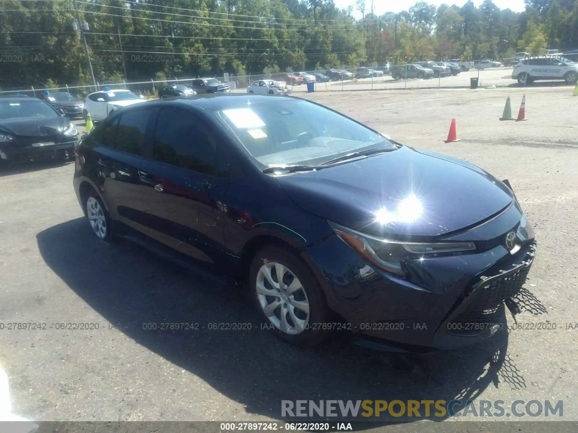 1 Photograph of a damaged car JTDEPRAE7LJ109358 TOYOTA COROLLA 2020