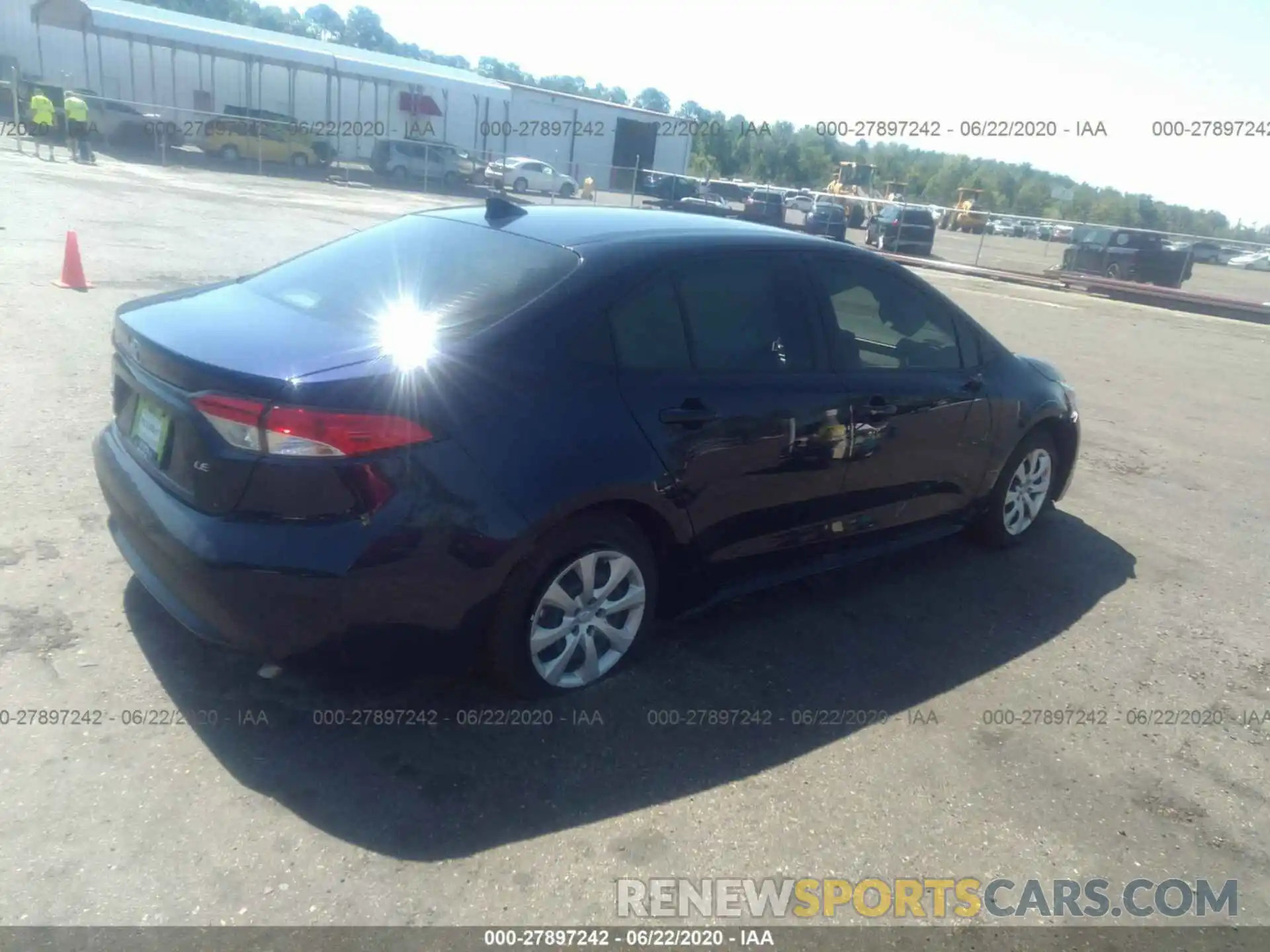 4 Photograph of a damaged car JTDEPRAE7LJ109358 TOYOTA COROLLA 2020