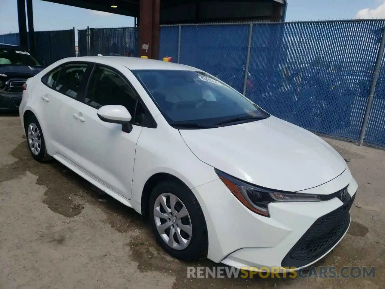 1 Photograph of a damaged car JTDEPRAE7LJ110008 TOYOTA COROLLA 2020