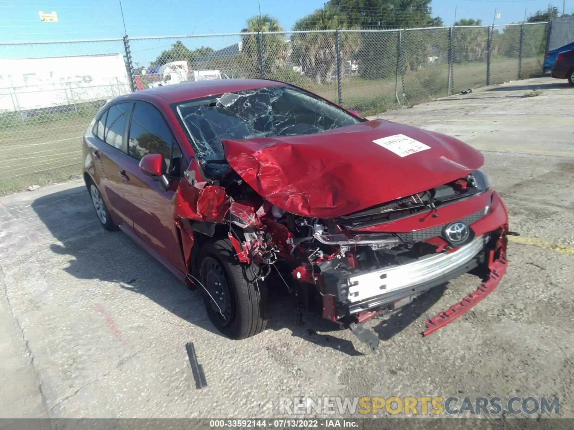 1 Photograph of a damaged car JTDEPRAE7LJ110722 TOYOTA COROLLA 2020