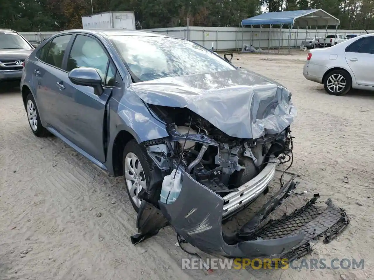 1 Photograph of a damaged car JTDEPRAE7LJ111370 TOYOTA COROLLA 2020