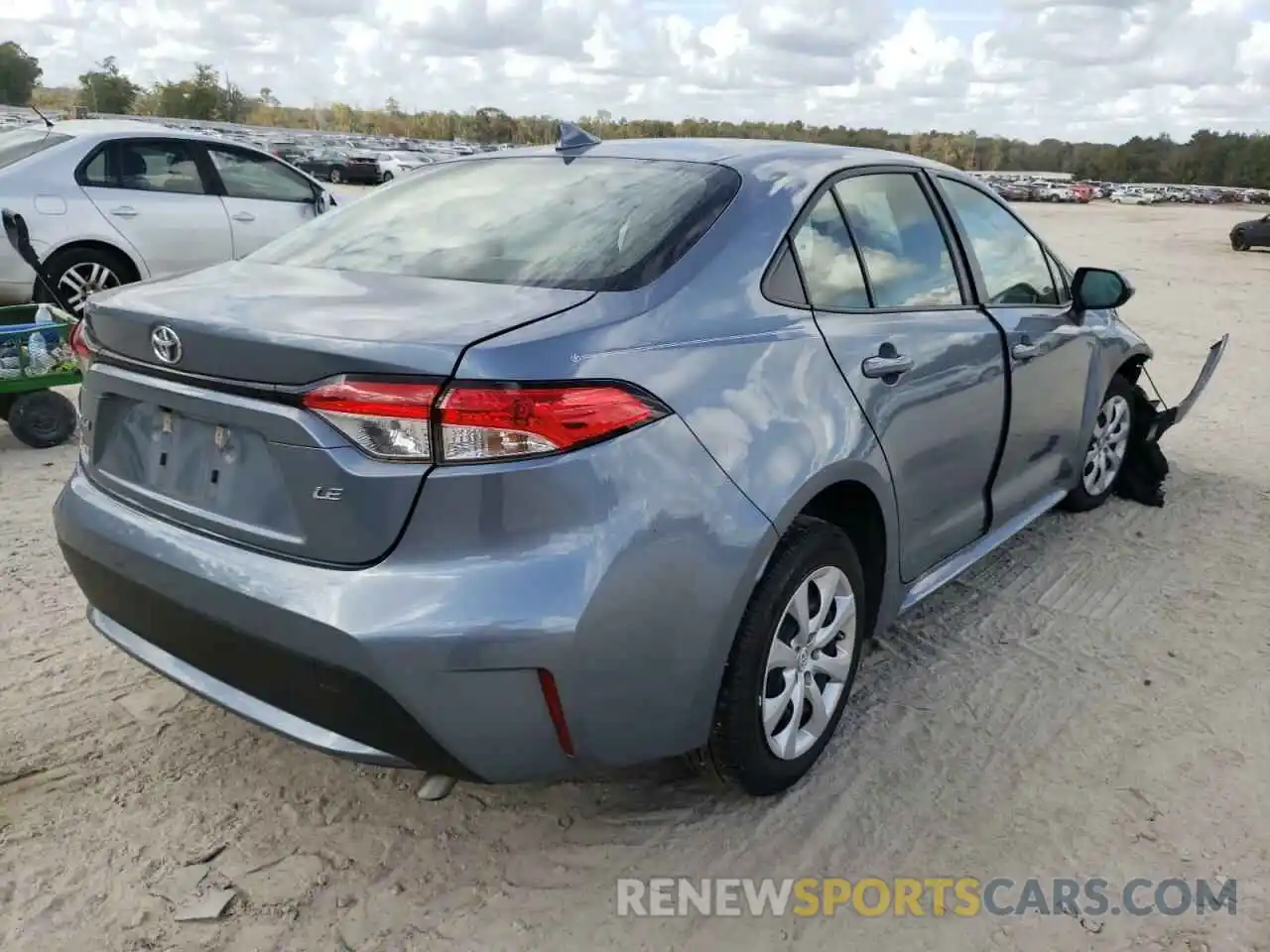 4 Photograph of a damaged car JTDEPRAE7LJ111370 TOYOTA COROLLA 2020