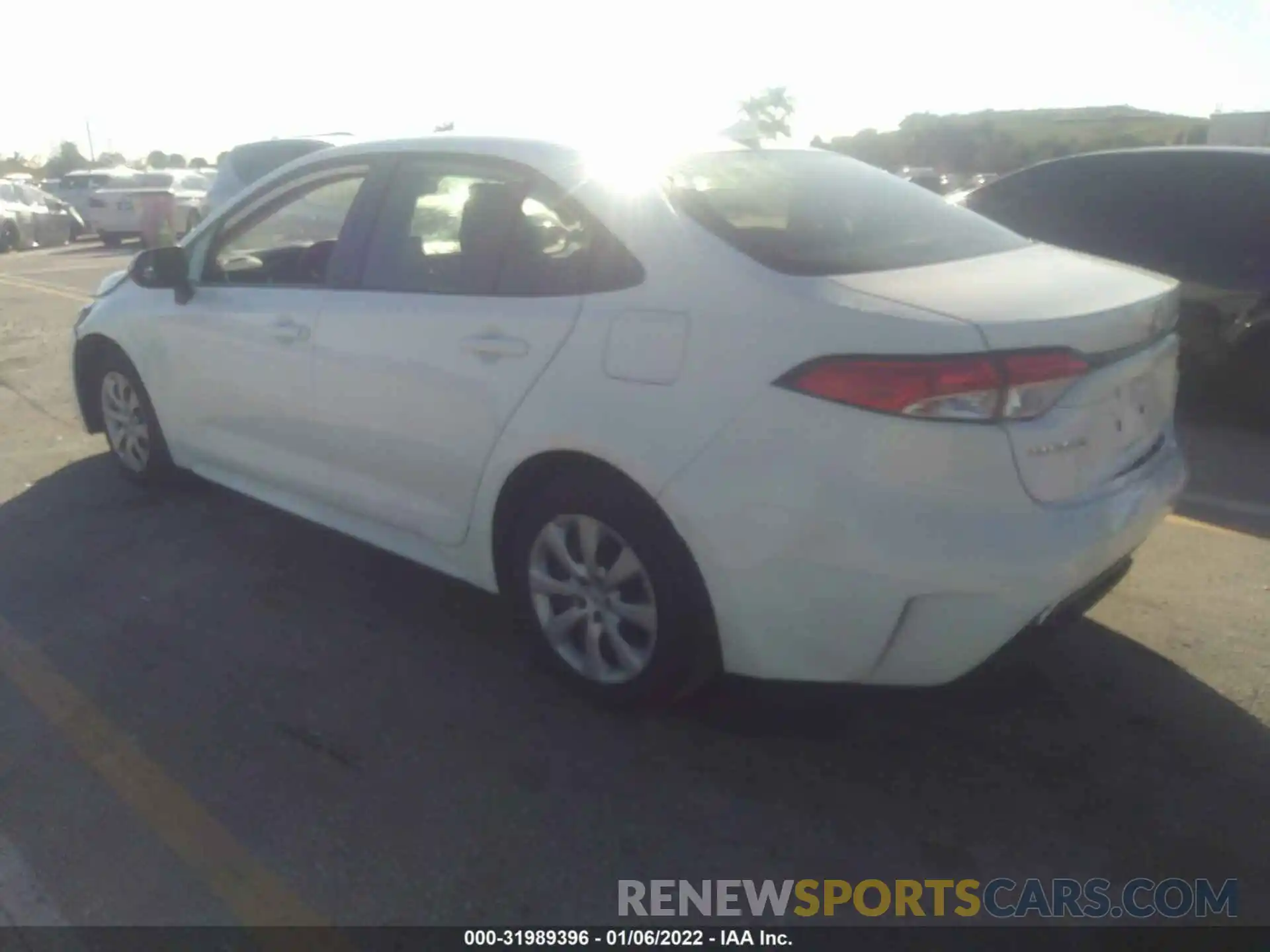 3 Photograph of a damaged car JTDEPRAE7LJ113328 TOYOTA COROLLA 2020