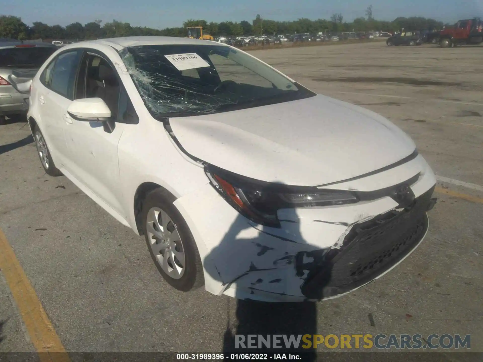 6 Photograph of a damaged car JTDEPRAE7LJ113328 TOYOTA COROLLA 2020