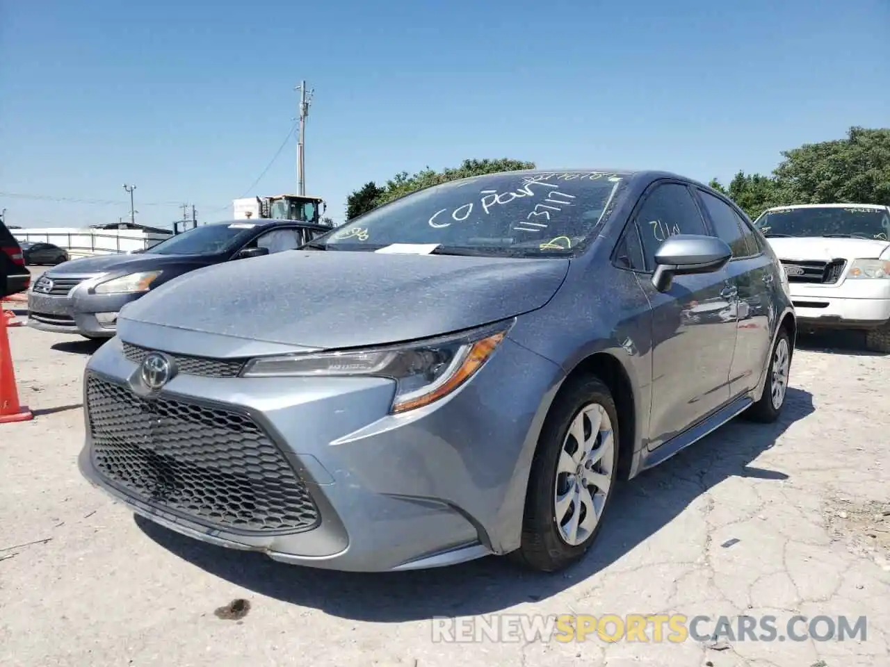 2 Photograph of a damaged car JTDEPRAE7LJ113717 TOYOTA COROLLA 2020