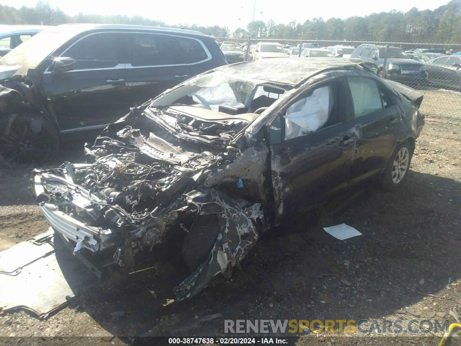 2 Photograph of a damaged car JTDEPRAE7LJ113846 TOYOTA COROLLA 2020