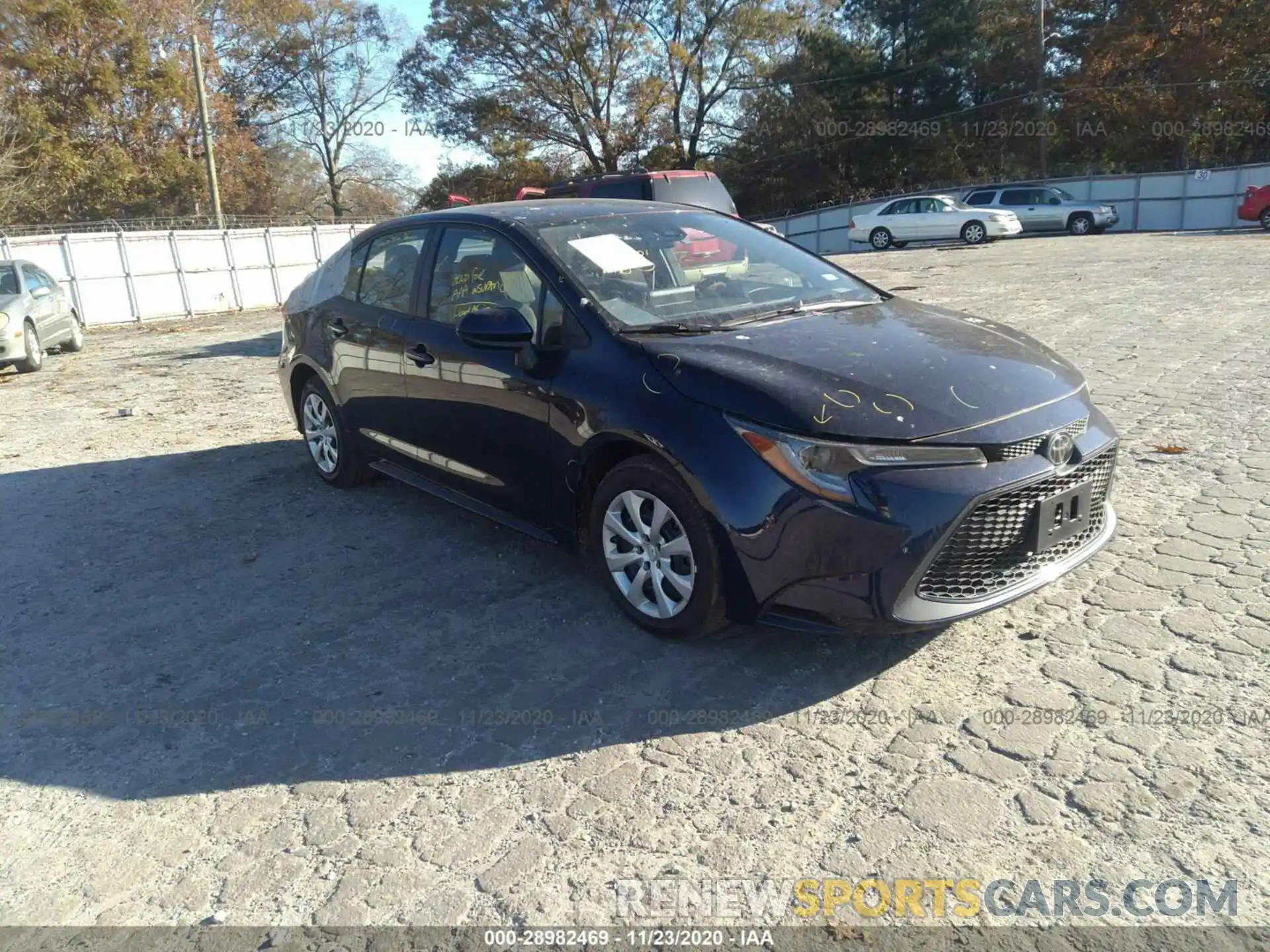 1 Photograph of a damaged car JTDEPRAE7LJ114639 TOYOTA COROLLA 2020