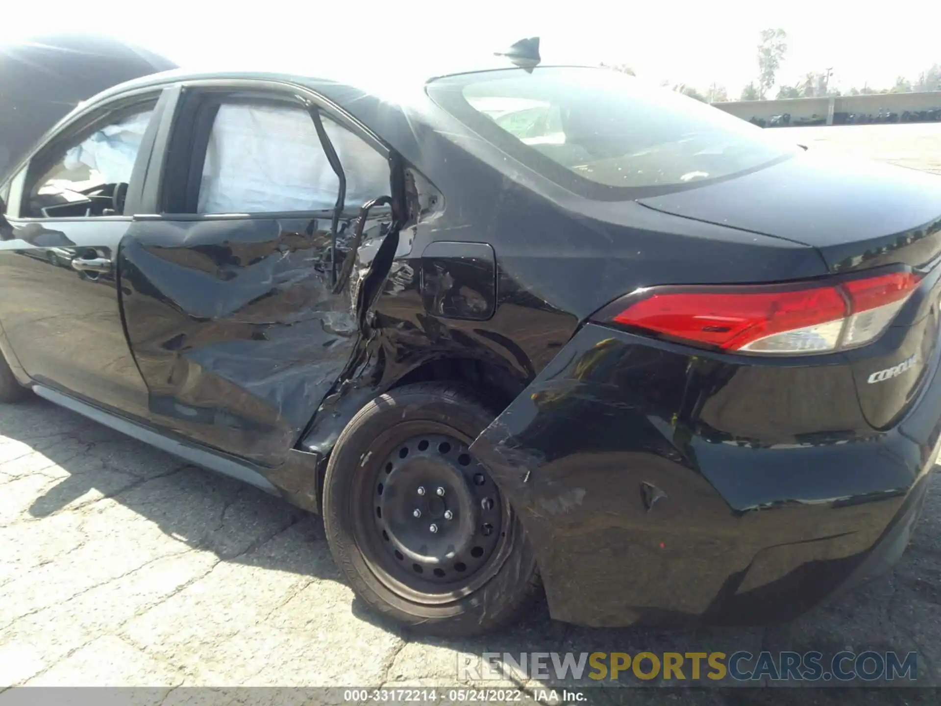 6 Photograph of a damaged car JTDEPRAE7LJ115192 TOYOTA COROLLA 2020