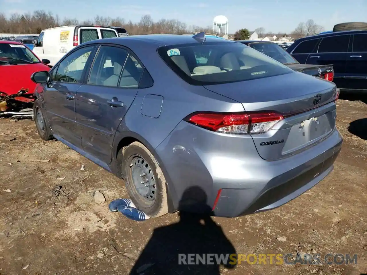 3 Photograph of a damaged car JTDEPRAE7LJ116164 TOYOTA COROLLA 2020