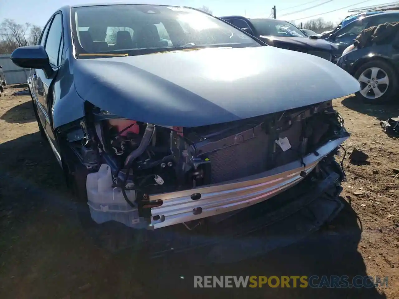 9 Photograph of a damaged car JTDEPRAE7LJ116164 TOYOTA COROLLA 2020