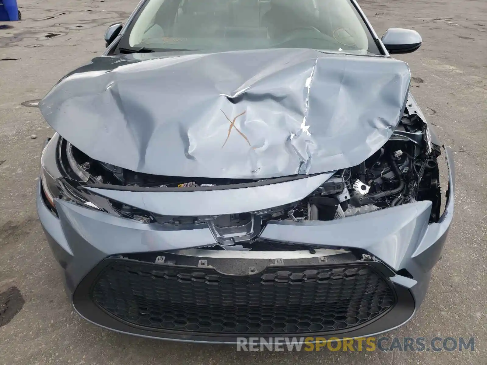 9 Photograph of a damaged car JTDEPRAE8LJ002030 TOYOTA COROLLA 2020