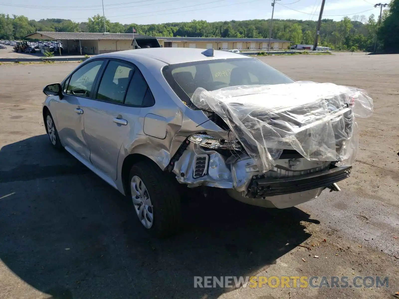 3 Photograph of a damaged car JTDEPRAE8LJ002366 TOYOTA COROLLA 2020