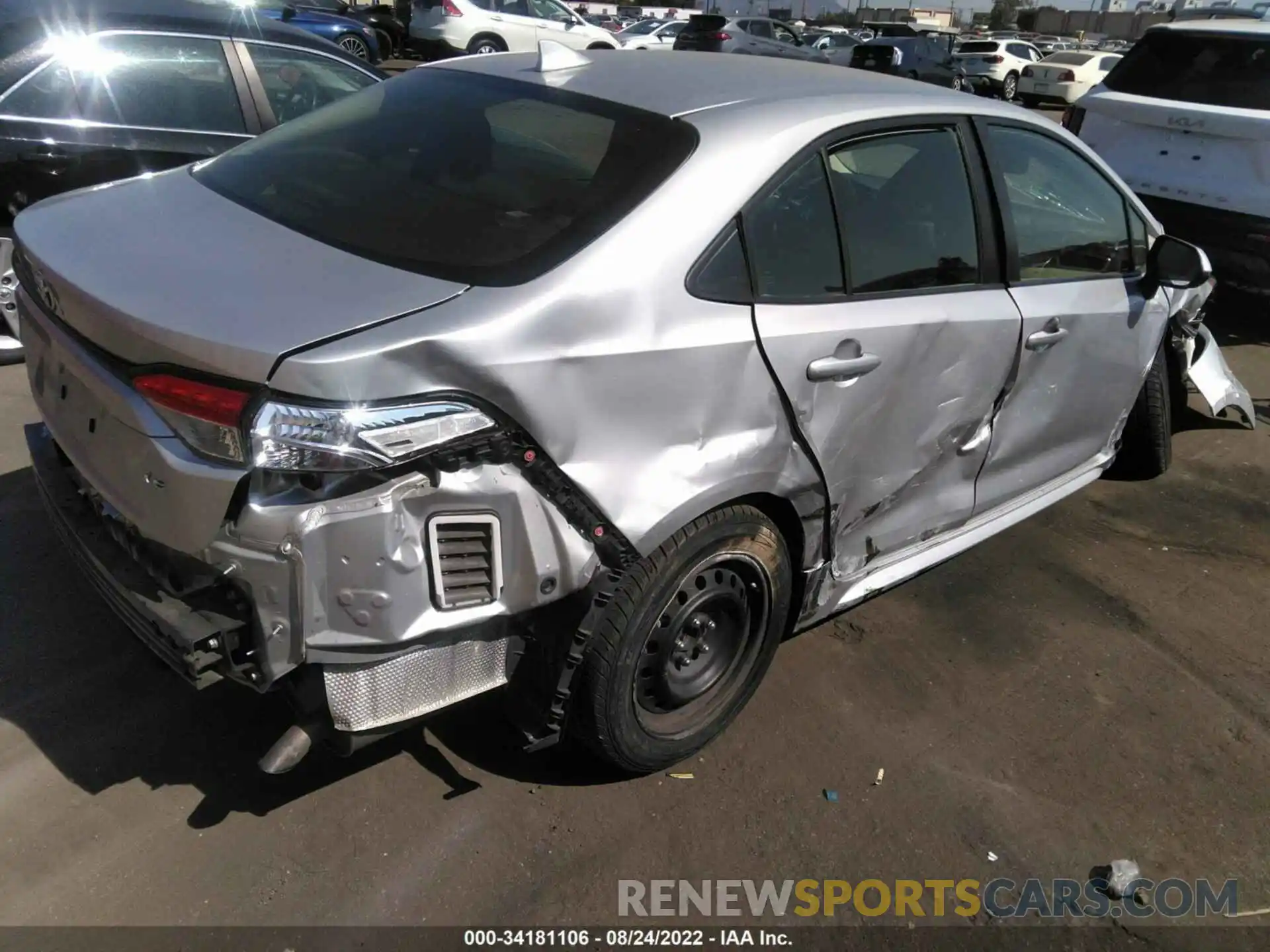 4 Photograph of a damaged car JTDEPRAE8LJ004697 TOYOTA COROLLA 2020