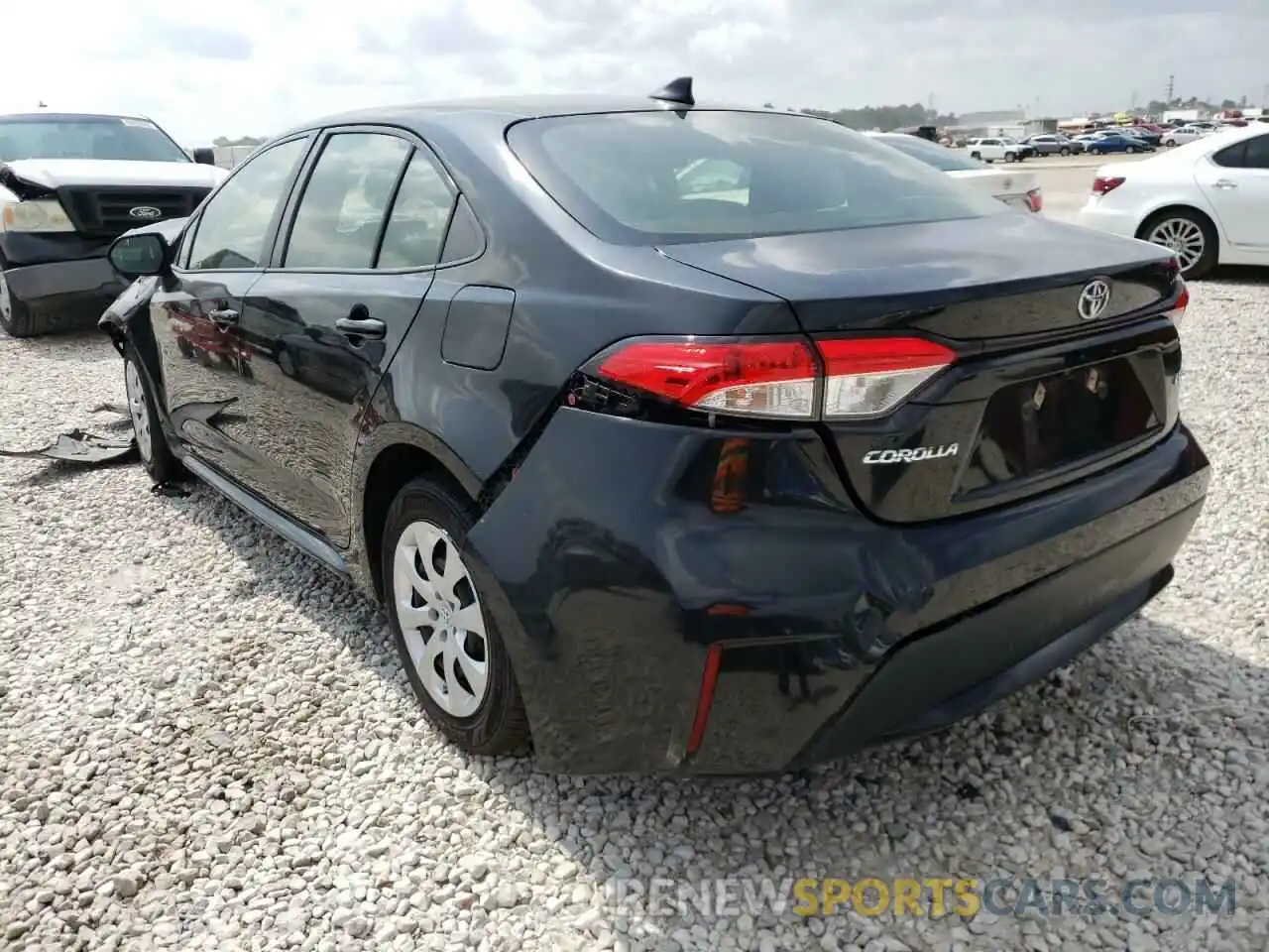 3 Photograph of a damaged car JTDEPRAE8LJ005607 TOYOTA COROLLA 2020